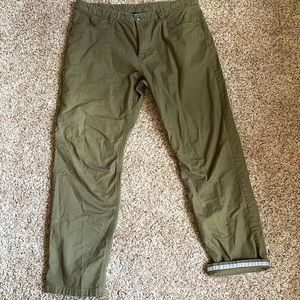 Mens TNF pants.